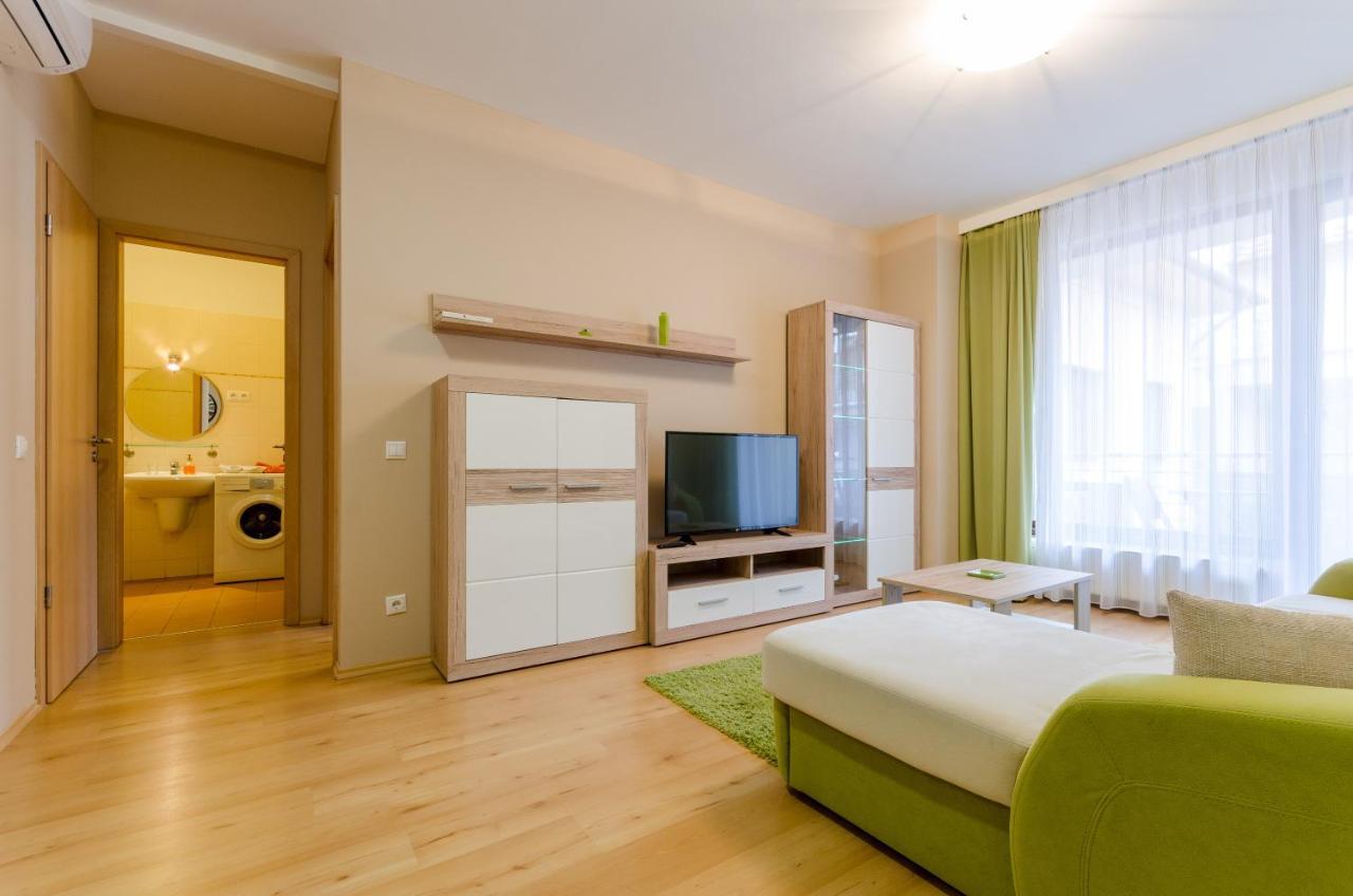 Broadway Apartments Budapest Luaran gambar