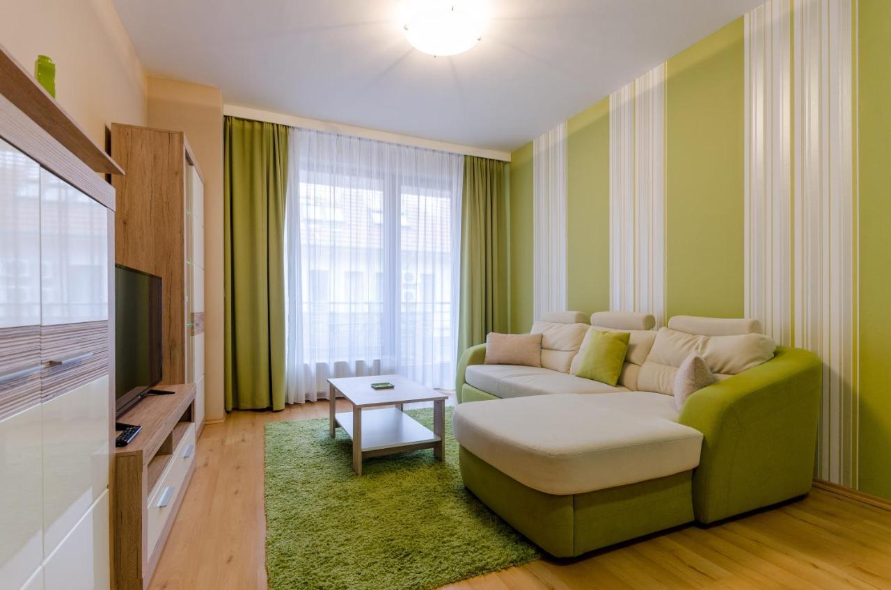 Broadway Apartments Budapest Luaran gambar