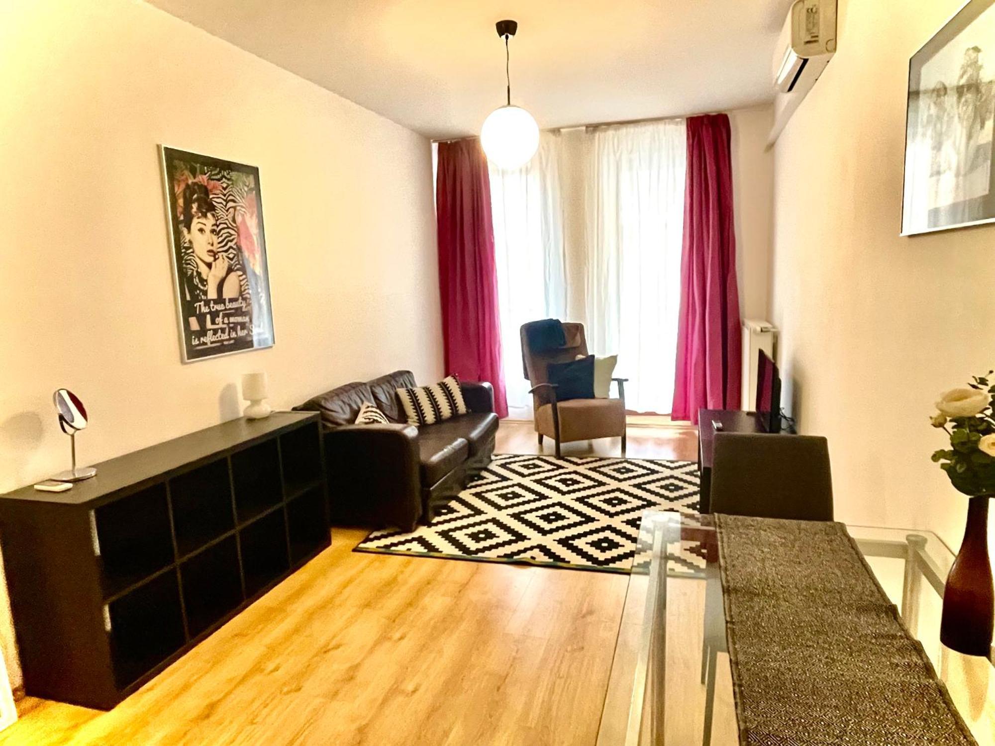 Broadway Apartments Budapest Luaran gambar
