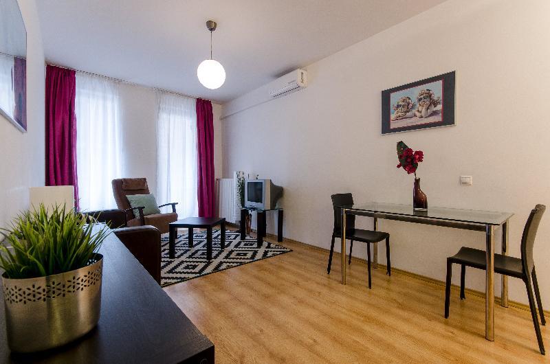 Broadway Apartments Budapest Luaran gambar